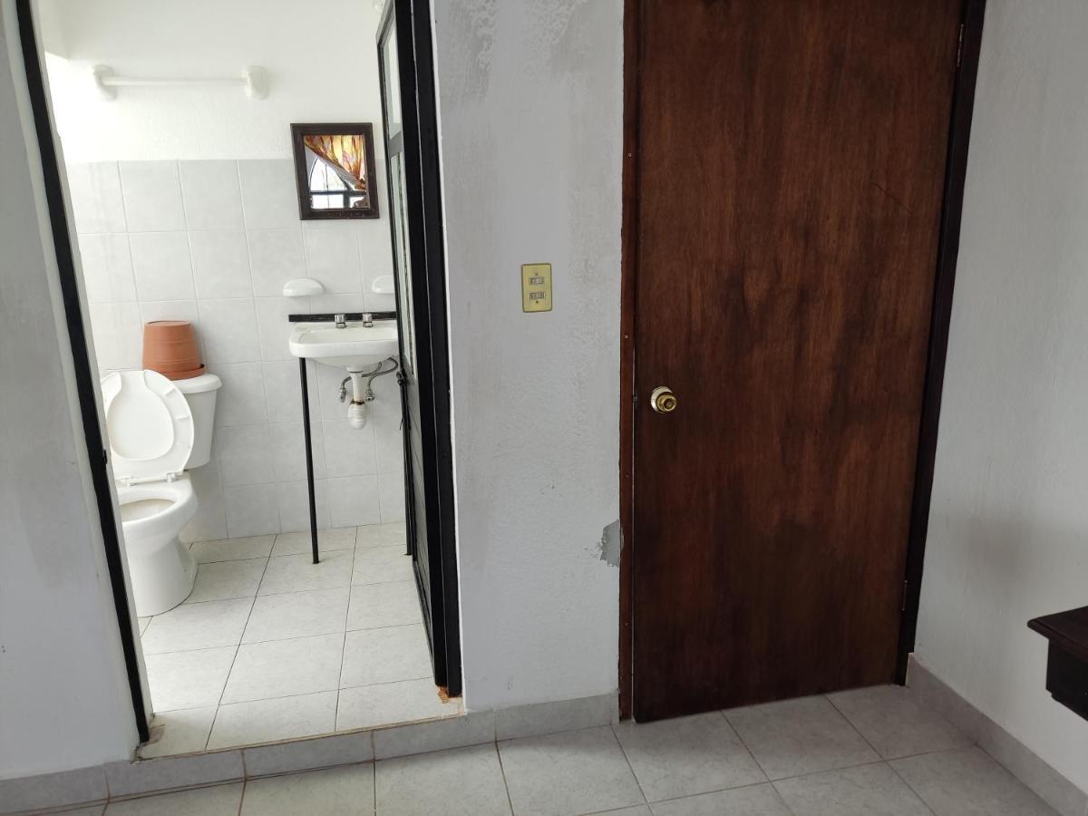 Hotel Tivoli San Cristobal de las Casas Ngoại thất bức ảnh